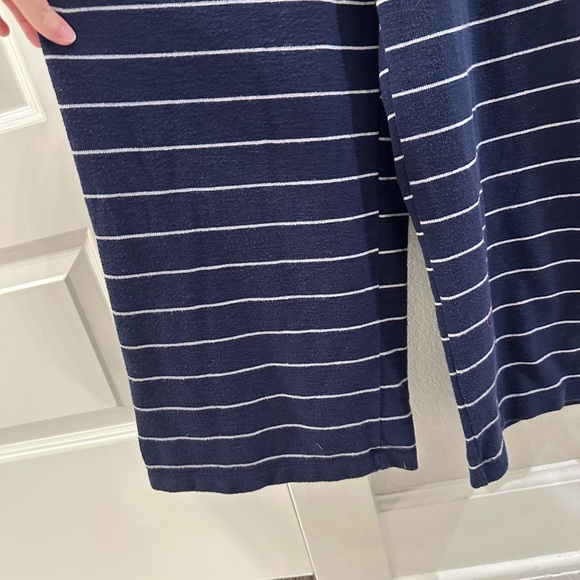 EUC Women’s Old Navy Brand Size S Small One Piece Jumper Romper Stripe Striped - Picture 12 of 12